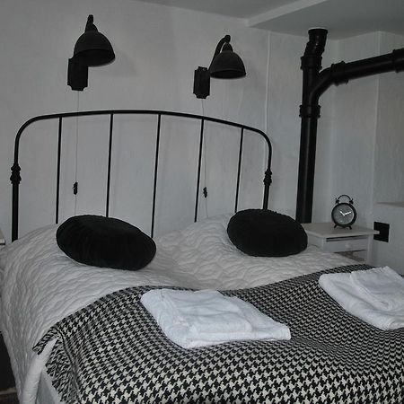 Dagmars Bed And Breakfast Motala Esterno foto